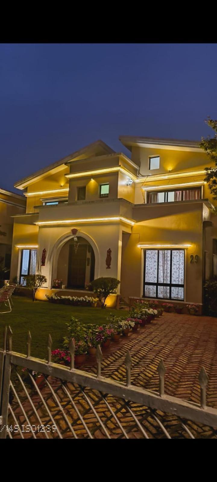 Gardenia 29 Hotel Raichak Exterior photo